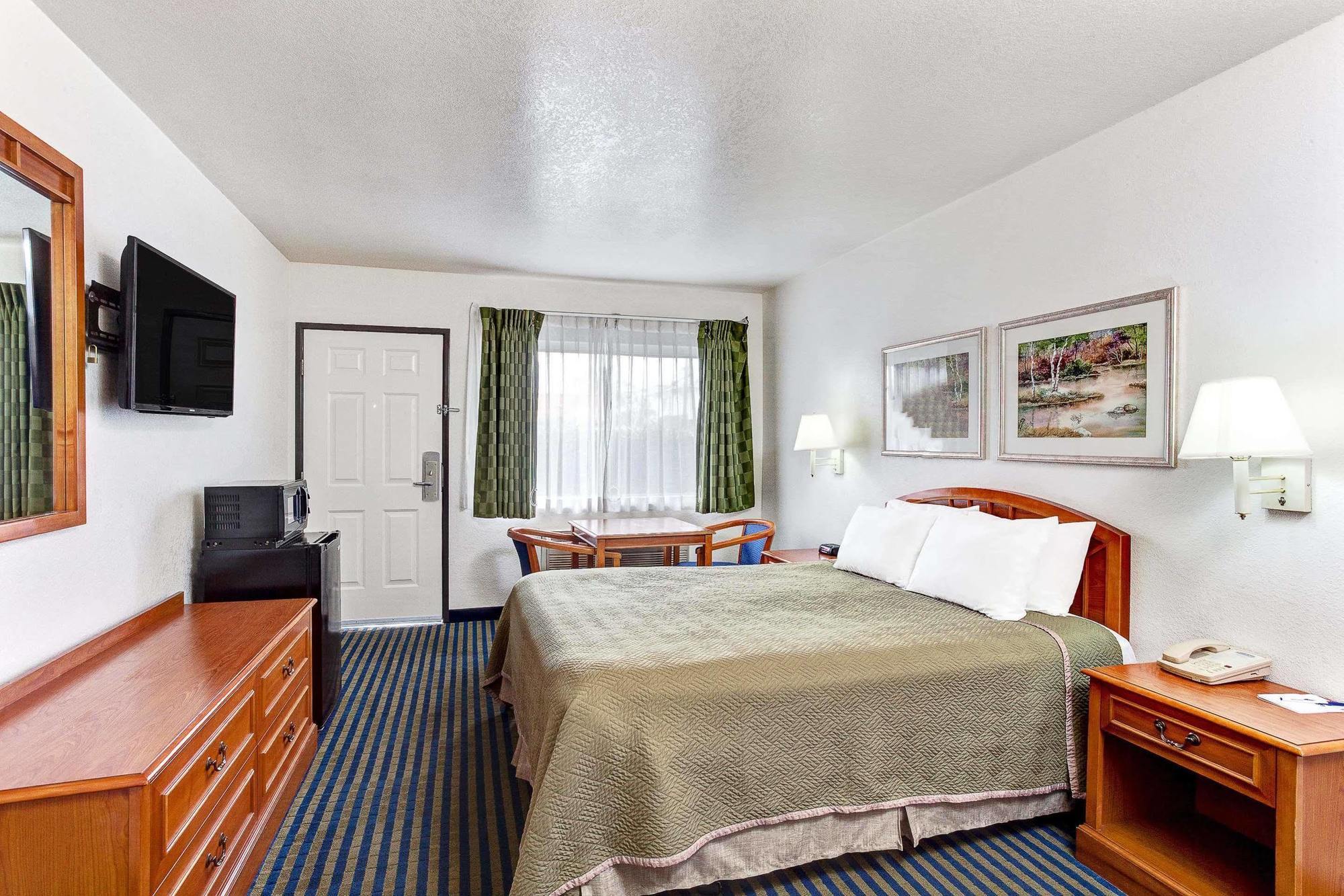 Travelodge By Wyndham Hollywood-Vermont/Sunset Los Angeles Exterior foto